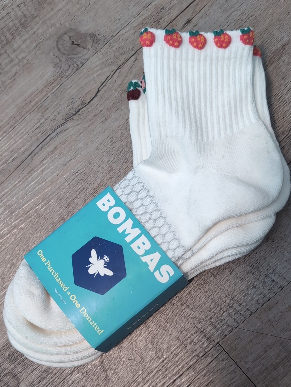 Bombas 3-D Trim Cushioned Cotton Blend Quarter Socks- M